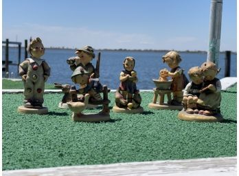 Group Of Six Hummel Figurines