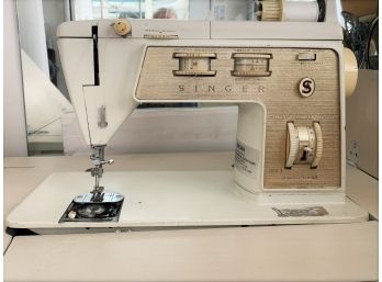 Singer Sewing Machine In Cabinet Case.