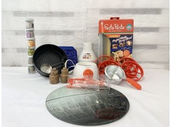 Miscellaneous Kitchen Lot