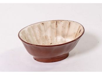 Red Glazed Ceramic Footed Bowl