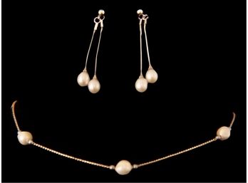 Vintage Pearl Necklace & Earring Pair