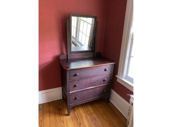 Antique Dresser 3 Drawer With Mirror