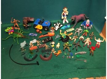 Vintage Toy Box Clean Out. Dune Buggy, Street Shark, Marx Army Men, Sportsfreak, Rowdy Randy Piper Plus!