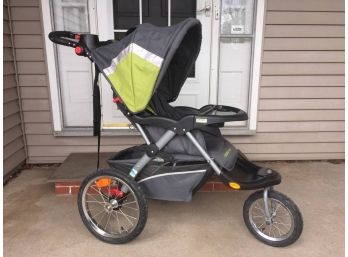 Baby Trend Expedition ELX Jogger Stroller. Electric Lime. Folds Up For Easy Storage. In Excellent Condition.