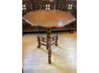 Wood Octagonal 3 Spindle Legged Side Table