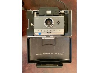 Vintage Polaroid Automatic 100 Land Camera In Leather Case Untested