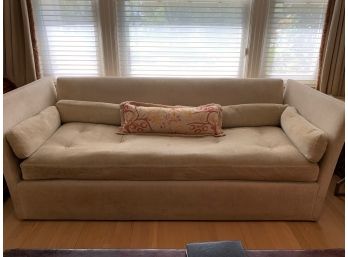 Customized Sofa Knoll-Style Sofa, Rogers & Goffigon Chenille Fabric