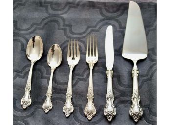 Delacourt By LUNT STERLING SILVER Set Of 21 Flatware - 24.85 Ozt / Knives 8.77 Ozt / Pie Server 4.14 Ozt