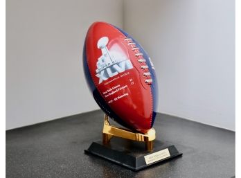 DANBURY MINT Super Bowl XLVI Championship 2012 Giants Vs Patriots Footbal Trophy