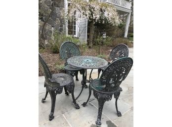 Beautifully Detailed Petite 4 Person Bistro Set