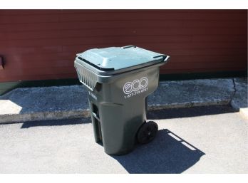 Trash Tote On Wheels