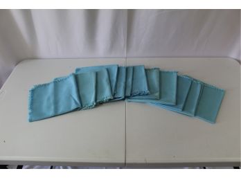 (12) Blue With Frill Edge Cloth Napkins 16in X 16in