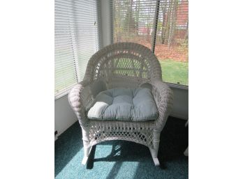 Vintage White Wicker Rattan Sunroom Rocker