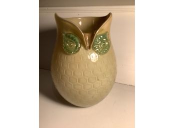 372, Owl Pitcher, Art