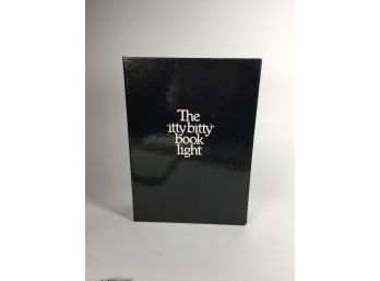 Vintage Brand New Itty Bitty Book Light