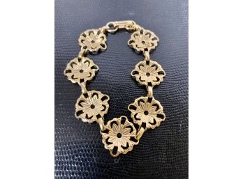 Gold Bracelet With Flowers Metal Not Tested