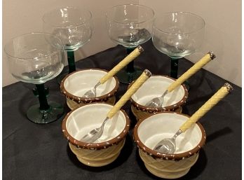 Entertaining Lot Four Margarita Glasses  & Four Oneida Kitchen Ice Cream Bowls With Spoons