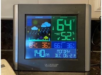 LaCrosse Technology Remote Monitoring Color Weather Station