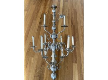 A Stunning, Quality 12-Light Traditional Chandelier