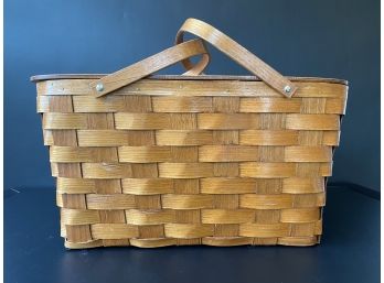 Vintage Traditional Picnic Basket