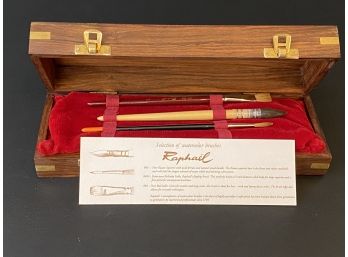 Raphael Watercolor Brush Gift Set In Wooden Case, New/Unused Gift-Ready