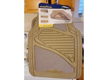 GoodYear Rubber/Carpet Floor Mats