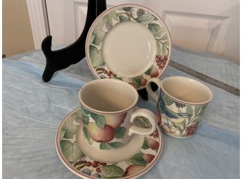 Villeroy And Boch Pair Of Cups And Small Plates - Catalina Pattern