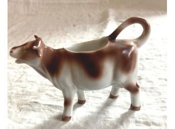 Vintage BROWN & WHITE COW CREAMER