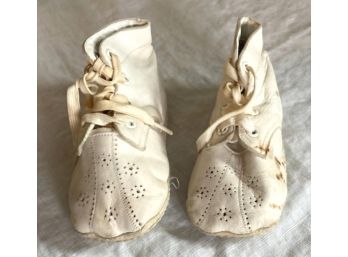 Sweet Vintage BABY SHOES