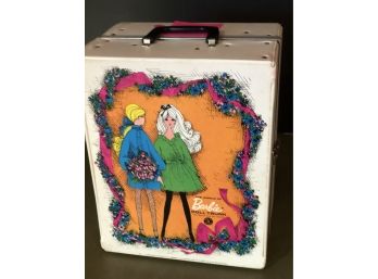 Vintage 1969 Barbie Trunk With Original Barbie Outfits