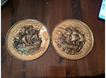 Gold Decorative Piece With Ships