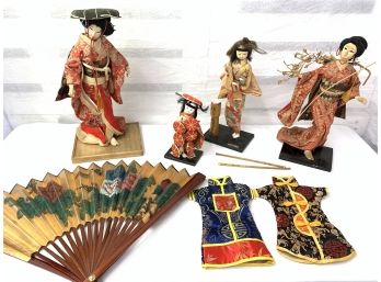 Vintage Hakata Kimono Japanese Dolls With Accessories