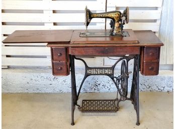 Awesome Antique Wood Singer Treadle Base Cabinet With Singer Cast Iron Sewing Machine & Accessories