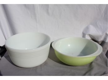 Vintage Hamilton Beach Pyrex & Early Primary Color Lime