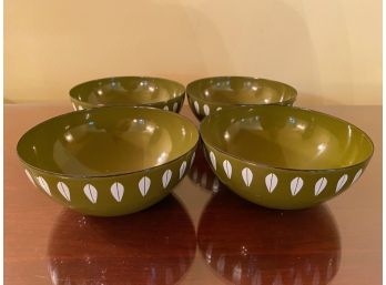 Cathrineholm Olive Green Lotus Leaf Enamelware 5.5' Bowls (4)