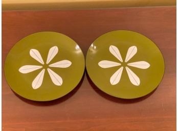 Cathrineholm Olive Green Lotus Leaf Enamelware Plates (2)