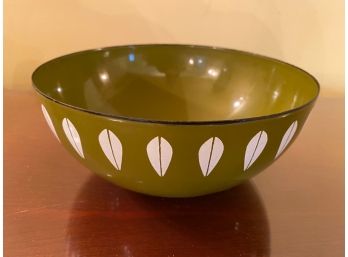 Cathrineholm Olive Green Lotus Leaf Enamelware 8' Bowl