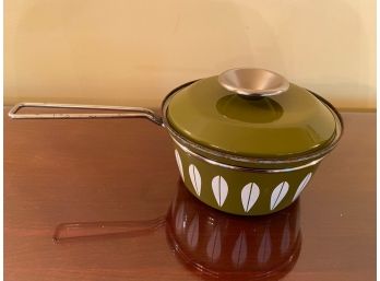 Cathrineholm Olive Green Lotus Leaf Enamelware Handled Pot