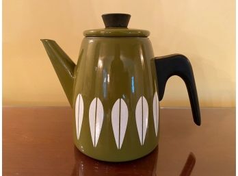 Cathrineholm Olive Green Lotus Leaf Enamelware Coffee Pot