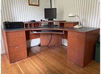 O'Sullivan Model 10342  'L'  Computer Workcenter