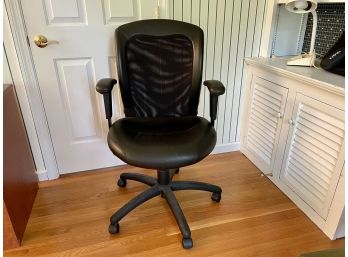 Adjustable Height Desk Chair With Mesh Back Seat