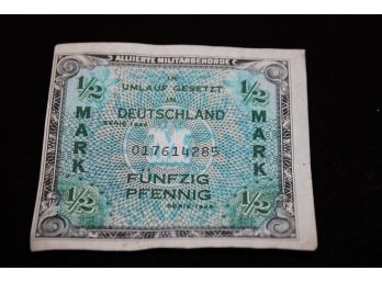 1944 German Allied Military Paper Money Deutschland 1/2 Mark 017614285