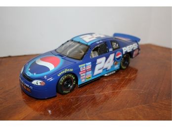 Action Racing 1999 Limited Edition JEFF GORDON #24 Pepsi Monte Carlo 1:24 Scale Diecast Model