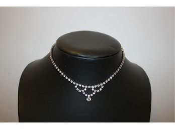 Vintage Ladies Rhinestone Fancy Multi-Stone Necklace
