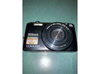 Nikon 16.0 Megapixels Coolpix Camera