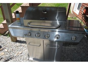 Nexgrill 4 Burner With Side Burner Actually Pretty Clean, Low Usage