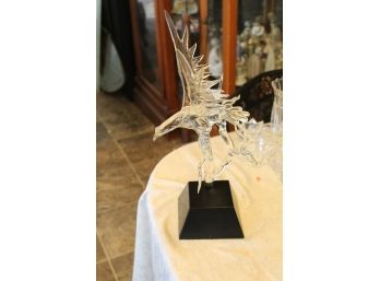 Interesting Glass Bird Sculpture Award Presentation Piece