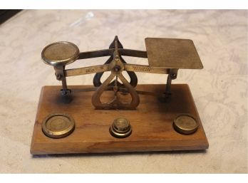 Antique English Scale With Weights