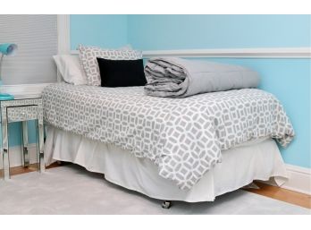 Twin Bed With EMERALD CROWN Orthopedic Series Kingsdown Mattress And 2 Comforters