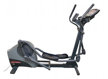 LIFEFITNESS Commercial Elliptical Cross Trainer X3i (retail $3199)